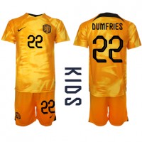 Maglie da calcio Olanda Denzel Dumfries #22 Prima Maglia Bambino Mondiali 2022 Manica Corta (+ Pantaloni corti)